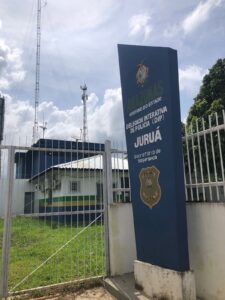 Imagem da notícia - Operação Hagnos: PC-AM indicia professor por estupro de vulnerável e aliciamento de seis alunas, em Juruá