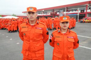 Imagem da notícia - Irmãos realizam sonho juntos e se formam como soldados do Corpo de Bombeiros Militar do Amazonas  