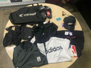 Imagem da notícia - Polícia Militar do Amazonas prende homem por furto de roupas em loja de departamento