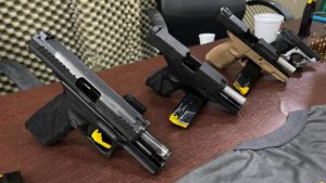 Imagem da notícia - Operação Astúcia: Polícia Civil prende quarteto responsável por furtar armas de fogo de veículos em Manaus