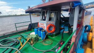 Imagem da notícia - Em Autazes, Polícia Militar do Amazonas prende dupla por transporte irregular de combustível