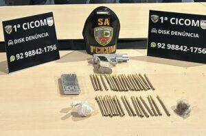 Imagem da notícia - Polícia Militar do Amazonas prende quatro homens e apreende adolescente por envolvimento com o tráfico de drogas