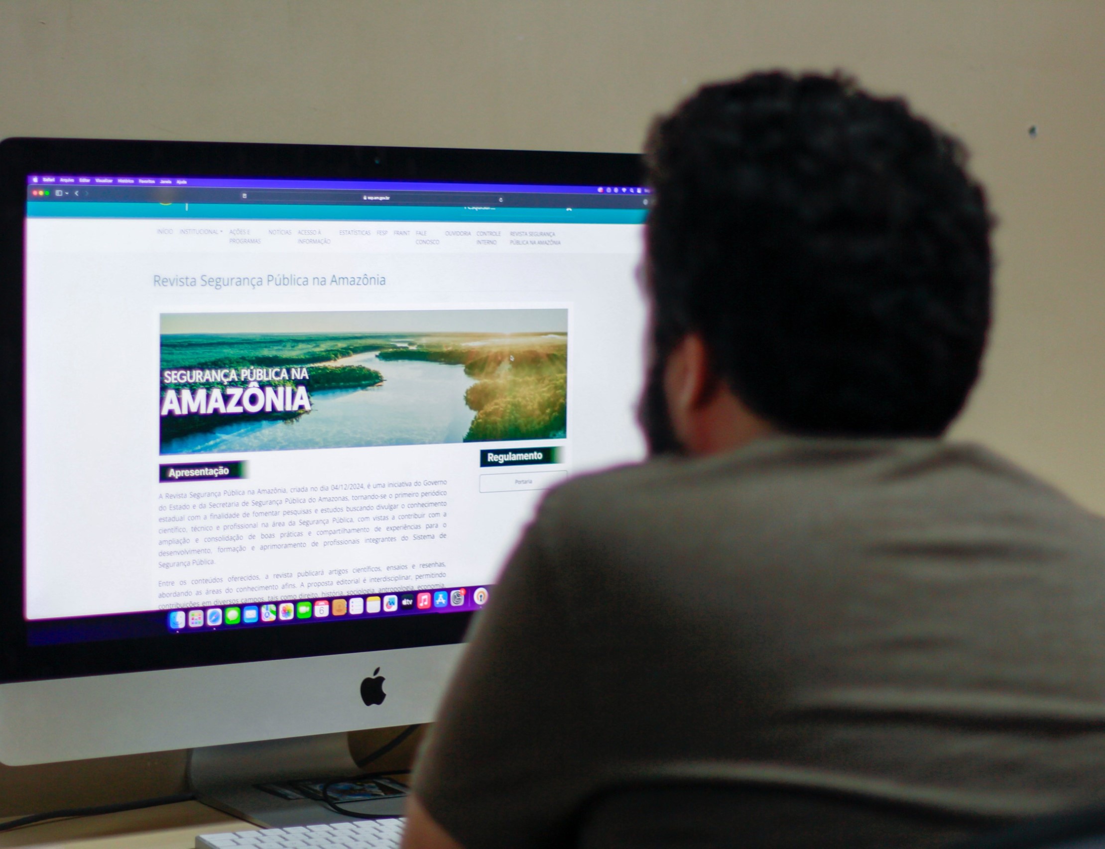 Imagem da notícia - SSP-AM passa a receber artigos, ensaios e resenhas acadêmicas para Revista Segurança na Amazônia