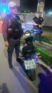 Imagem da notícia - Operação Impacto: Adolescente é apreendido com motocicleta furtada