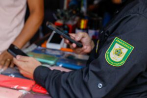 Imagem da notícia - RecuperaFone: Equipe de investigação do NIRC prende receptador com celulares roubados na zona norte de Manaus