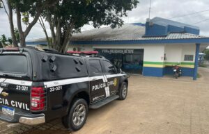 Imagem da notícia - Em Tefé, PC-AM prende homem foragido de Coari por estupro de vulnerável e armazenamento de imagens íntimas