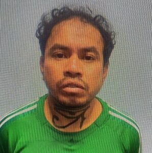 Imagem da notícia - PC-AM divulga imagem de homem procurado por furto a residência no bairro Flores