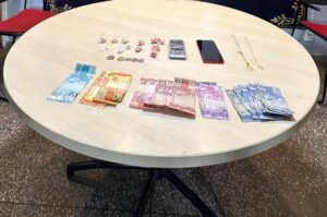 Imagem da notícia - Polícia Militar do Amazonas prende homem e apreende entorpecentes, na zona centro-oeste