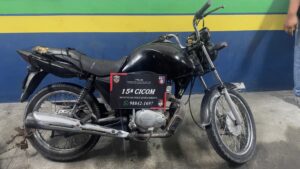 Imagem da notícia - Polícia Militar do Amazonas captura foragido da Justiça que conduzia motocicleta com sinal identificador adulterado