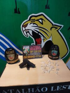 Imagem da notícia - Três armas de fogo são apreendidas pela Polícia Militar do Amazonas, durante patrulhamento em Manaus