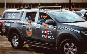 Imagem da notícia - Durante patrulhamento, Polícia Militar do Amazonas captura foragido da Justiça por homicídio