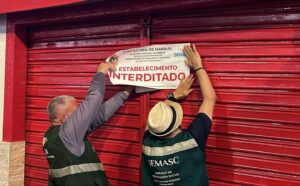 Imagem da notícia - CIF fiscaliza bares e ‘adegas’ nos bairros da zona leste de Manaus