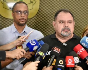 Imagem da notícia - Operação Cheque Mate: PC-AM prende dono de embarcação que abusou sexualmente de adolescente