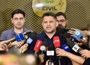 Imagem da notícia - PC-AM prende homem que invadiu sinagoga por discriminação religiosa e simulação de criança em cena de sexo explícito