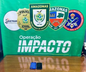 Imagem da notícia - Operação Impacto: Em Itapiranga, Forças de Segurança apreendem moto e celular com restrições de roubo