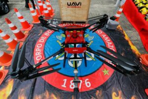 Imagem da notícia - Corpo de Bombeiros do Amazonas contará com primeiro drone do Brasil desenvolvido para o combate a incêndios