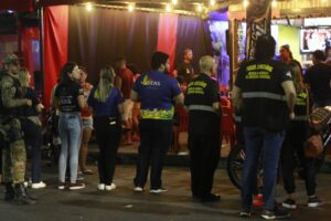 Imagem da notícia - Operação Caminhos Seguros: Homem é preso em flagrante com adolescente em uma pousada no bairro Distrito Industrial