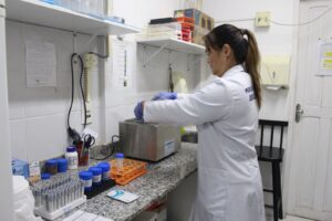 Imagem da notícia - Peritos Forenses auxiliam PC-AM na comprovação de produtos vencidos ou data de validade remarcada