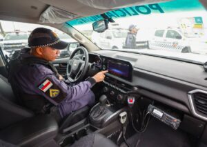 Imagem da notícia - Viatura com Sistema Paredão recupera carro com restrição de roubo no Alvorada