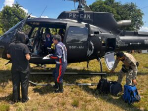 Imagem da notícia - Serviço aéreo da SSP-AM resgata bebê com bronquiolite aguda grave em comunidade rural em Manaus