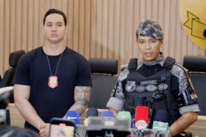 Imagem da notícia - PC-AM e PMAM prendem homem por envolvimento na execução de mulher diante da filha, em Manacapuru