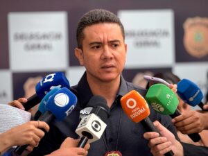 Imagem da notícia - PC-AM prende empresário suspeito de abusar e explorar sexualmente duas adolescentes em Coari