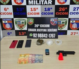 Imagem da notícia - PMAM prende quatro homens, apreende 182 porções de drogas e mais de R$ 3,9 mil