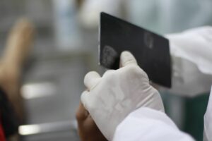 Imagem da notícia - Trabalho eficiente do IML possibilita identificação de 332 de corpos e permite alívio aos familiares