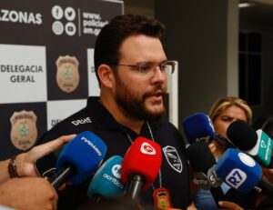 Imagem da notícia - Em menos de 72h, Polícia Civil prende homem investigado por matar a própria mãe a facadas na zona leste de Manaus