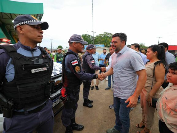 Em Tapauá, governador Wilson Lima entrega novas viaturas para reforçar a Segurança Pública