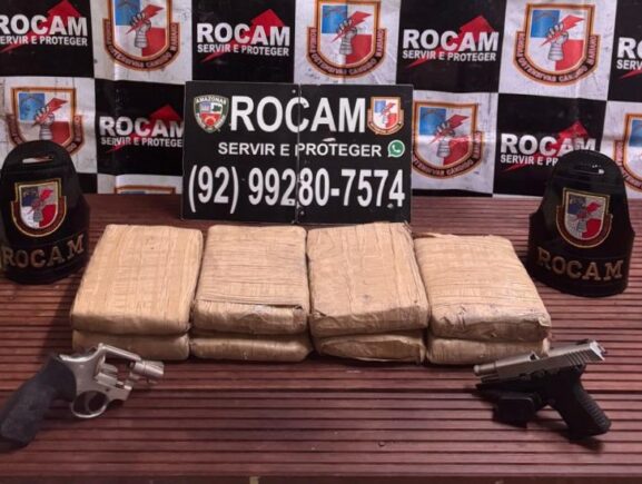 Em Iranduba, Polícia Militar do Amazonas prende homem com oito tabletes de drogas e armas