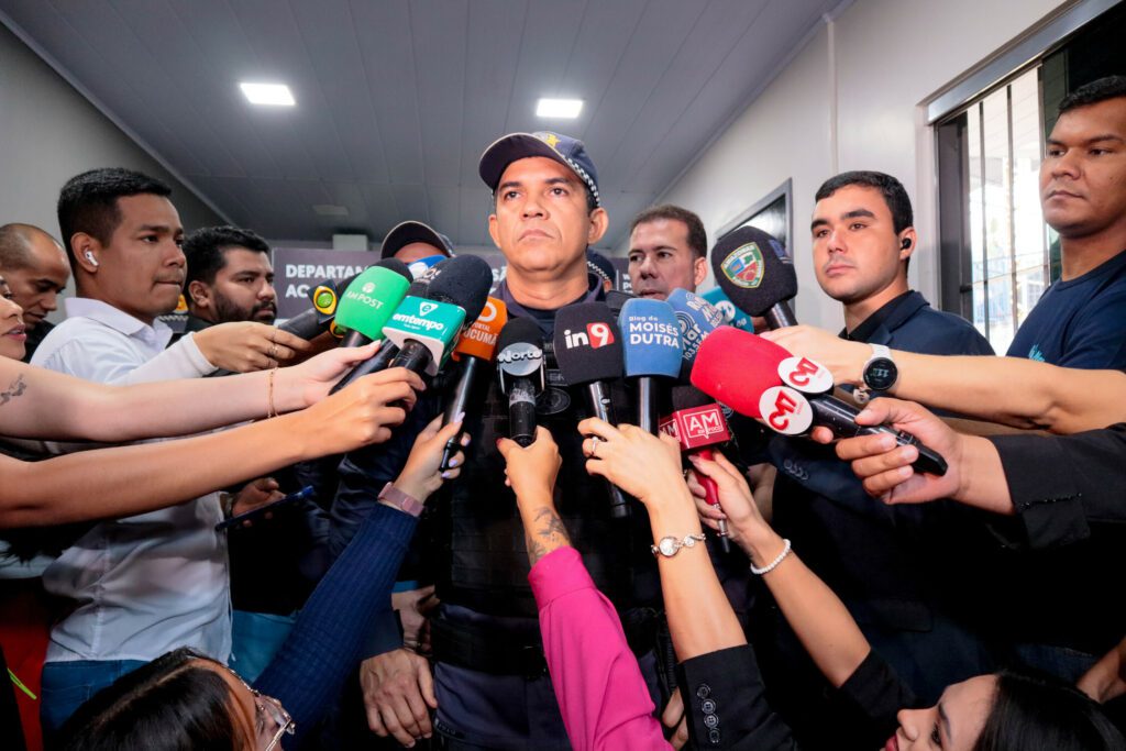 PMAM CORONEL KLINGER PAIVA COMANDANTE GERAL DA PMAM FOTO VITORIA VERAS PMAM