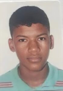 IML busca por familiares de Deivison da Silva Freitas