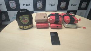 Imagem da notícia - Operação Impacto: Polícia Militar do Amazonas prende casal que transportava seis tabletes de drogas em malas