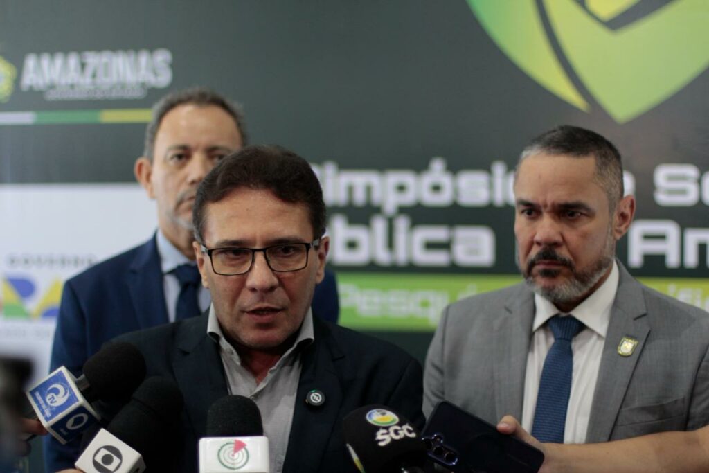 PRO REITOR NILSON LANCAMENTO ANUARIO REVISTA SEGURANCA FOTOS VICTOR LEVY SSP 3