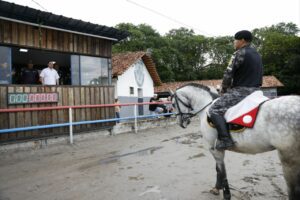 Imagem da notícia - Durante celebração dos 189 anos da PMAM, governador interino Roberto Cidade destaca mais de R$ 1 bilhão em investimentos na segurança pública