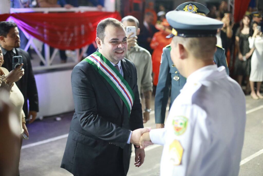 GOVERNADOR ROBERTO CIDADE VALORIZACAO POLICIA MILITAR AMAZONAS HOMENAGEM 189 ANOS FOTOS ALEX PAZUEL
