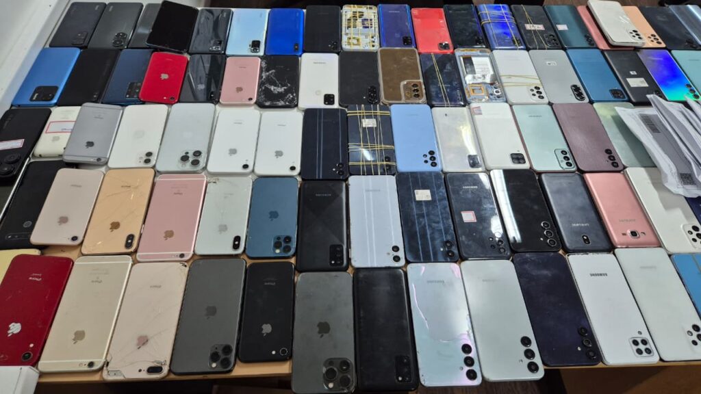 SSP AM RECUPERAFONE  SUSPEITO PRESO RECEPTACAO QUALIFICADA FOTO WELLINGTON ZIME SSP AM 2 1