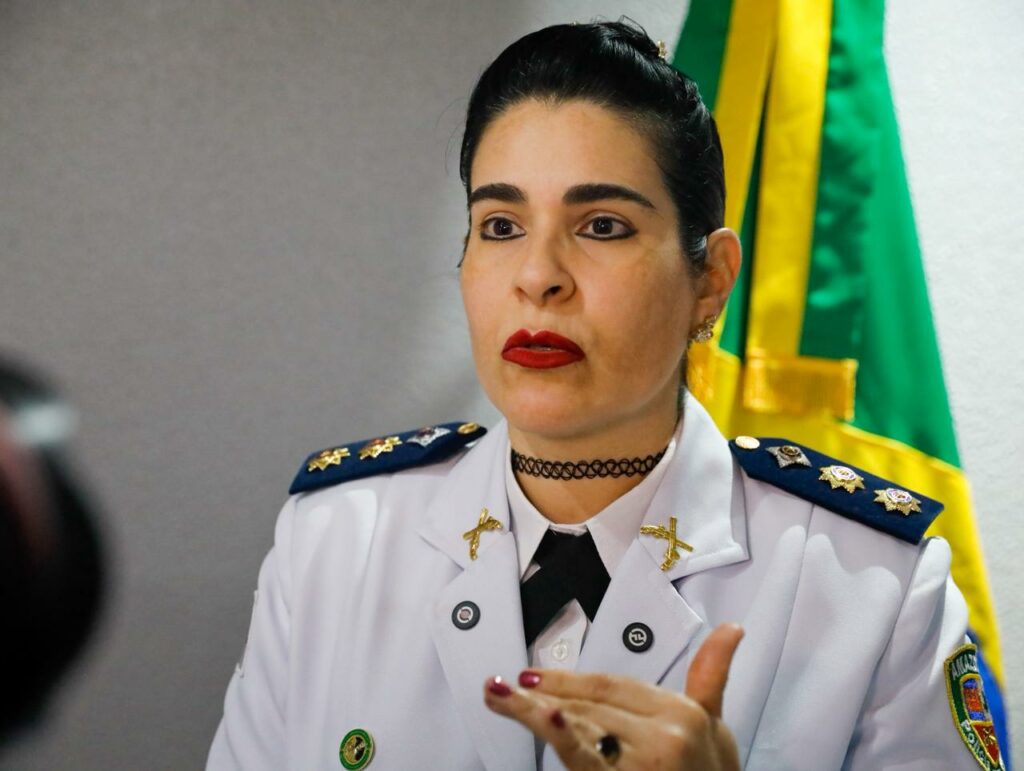 Secom Oficiais PMAM Conclusao Formacao Especializada Tenente Coronel Selma Foto Antonio Lima Secom