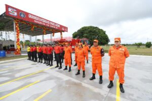 Imagem da notícia - Governador Roberto Cidade inaugura novo grupamento dos Bombeiros em Manicoré durante comemorações dos 148 anos do município