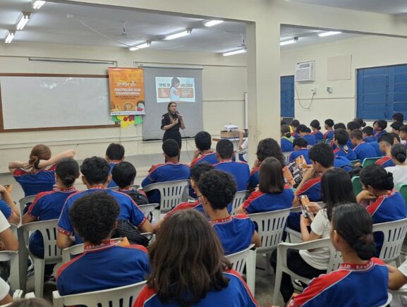SSP-AM intensifica ações educativas em escolas para fortalecer combate à violência contra…