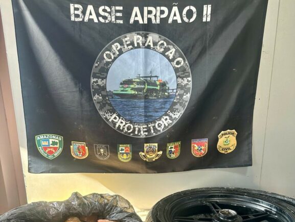 Base Arpão 2: Forças de Segurança apreendem 14 quilos de pasta-base de cocaína escondidos…