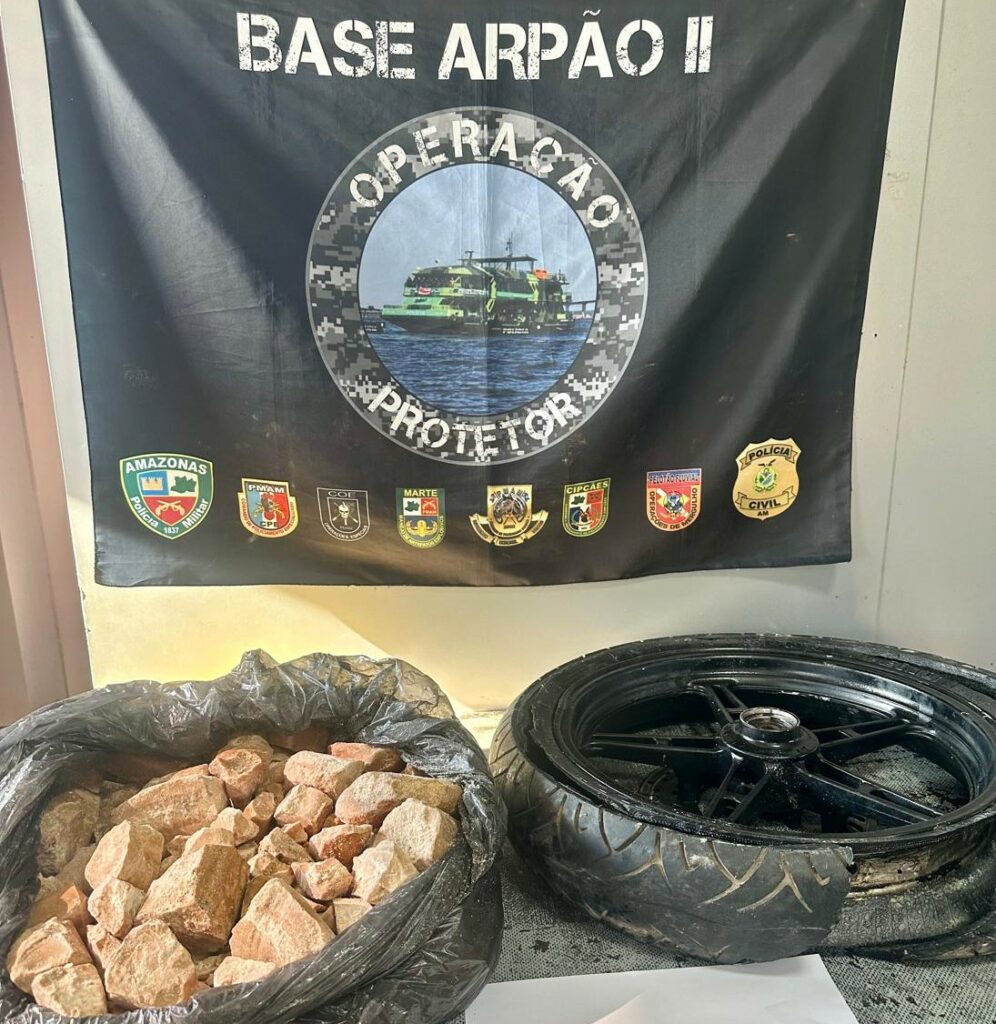 BASE ARPAO 2 APREENSAO 14KG PASTA DE COCAINA PNEUS MOTOCICLETA FOTOS DIVULGACAO SSP AM