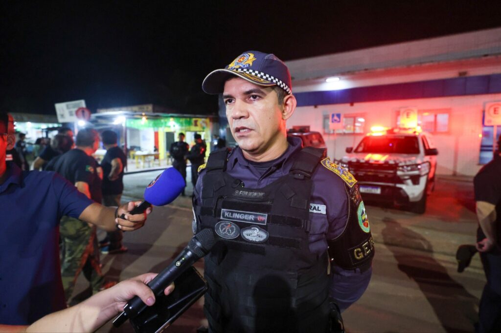 SSP AM COMANDANTE GERAL POLICIA MILITAR CORONEL KLINGER PAIVA CURSO TREINAMENTO TATICO CAMPO FOTOS 